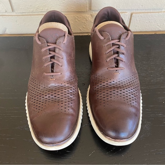 Cole Haan Men's 2.Zerogrand Laser Wingtip Oxford Shoes Brown Ivory, US 9.5 M - Picture 3 of 7